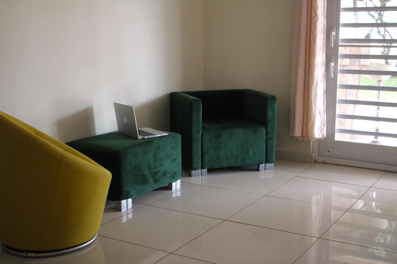 Hotel Bon Bini Kokolishi Willemstad Esterno foto