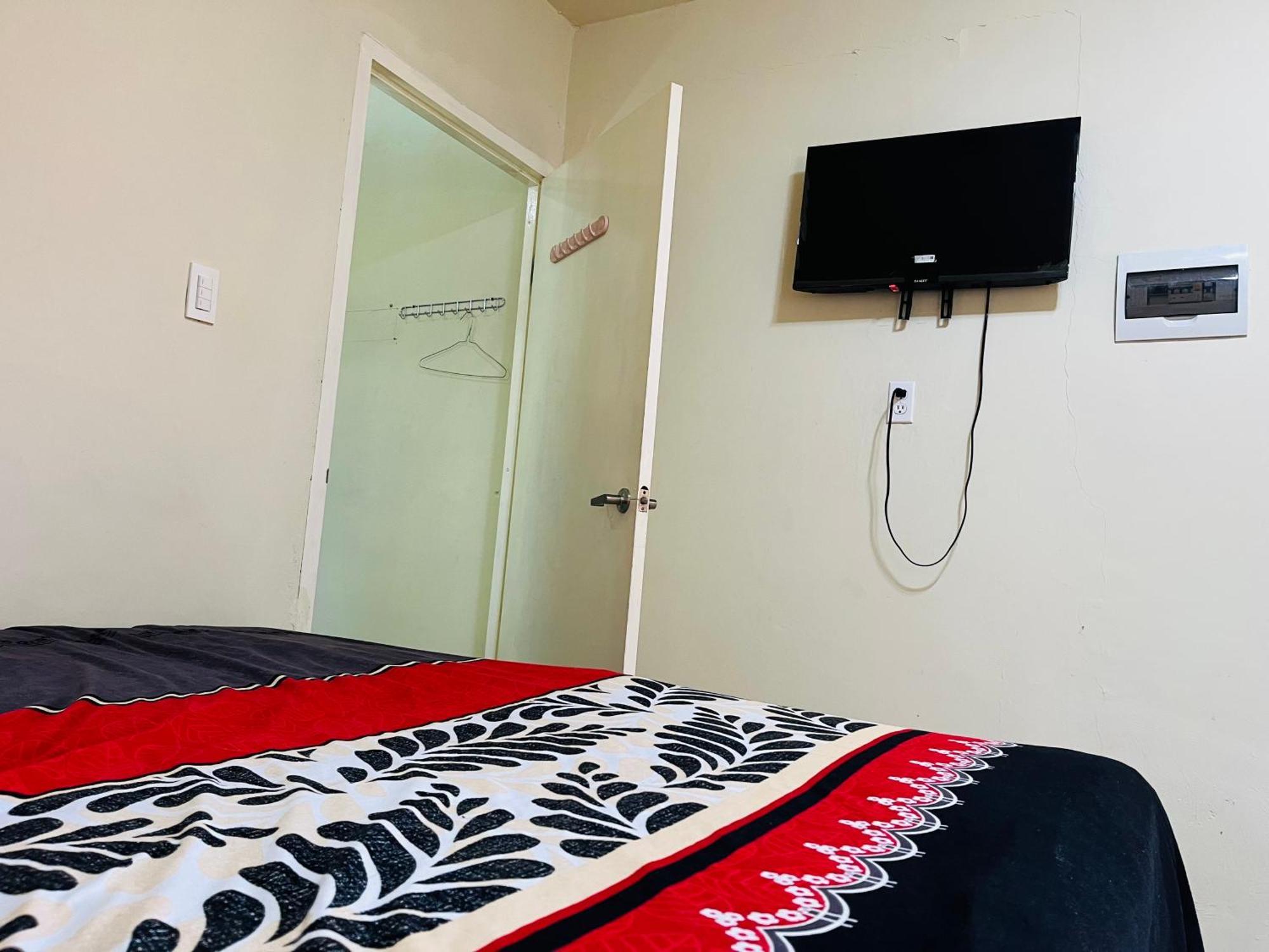Hotel Bon Bini Kokolishi Willemstad Esterno foto